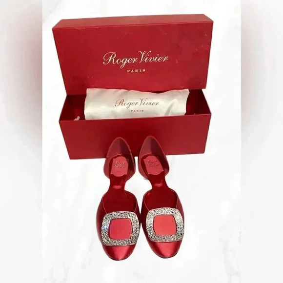 Authentic Roger Vivier statement pinksatin Dorsay flat pointed toe sandal 36 - Picture 2 of 7